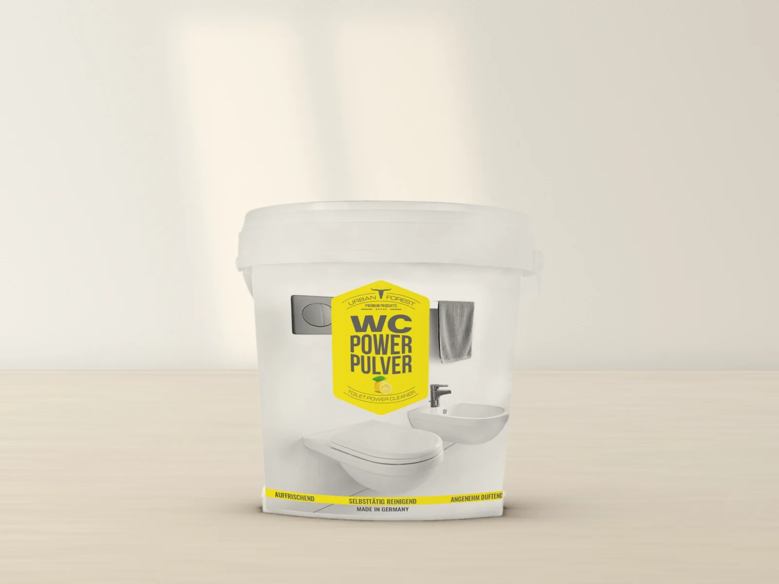 URBAN FOREST WC Power Pulver, Eimer auf einer hellen Kalksteinplatte im Morgenlicht